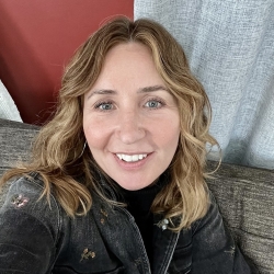 Carrie Holschuh